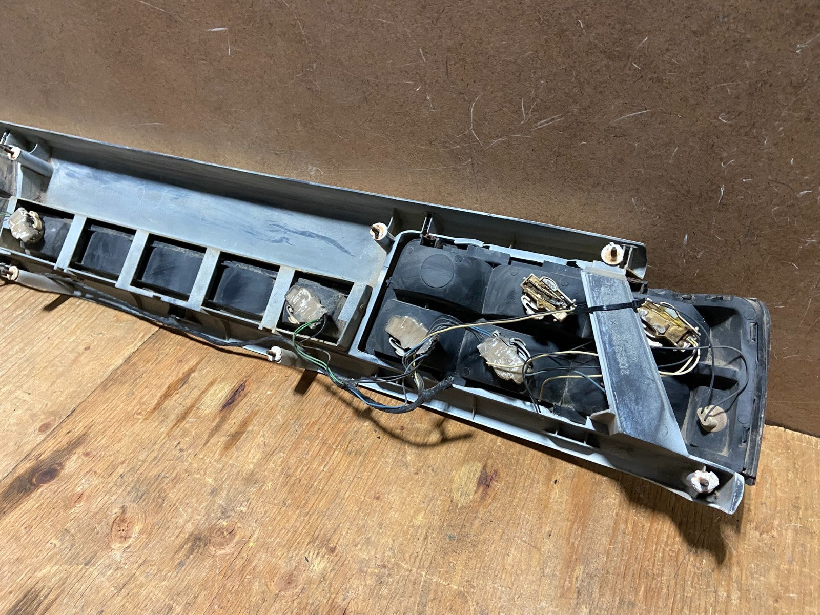 1989 to 1991 Pontiac Grand Am Rear Tail Gate Panel Z3328 PS8