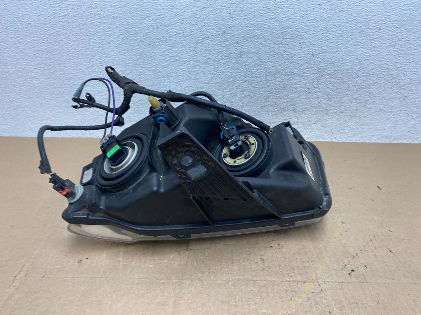 2011-2013 Jeep Grand Cherokee Right Passenger Halogen Headlight AE6781 DW6