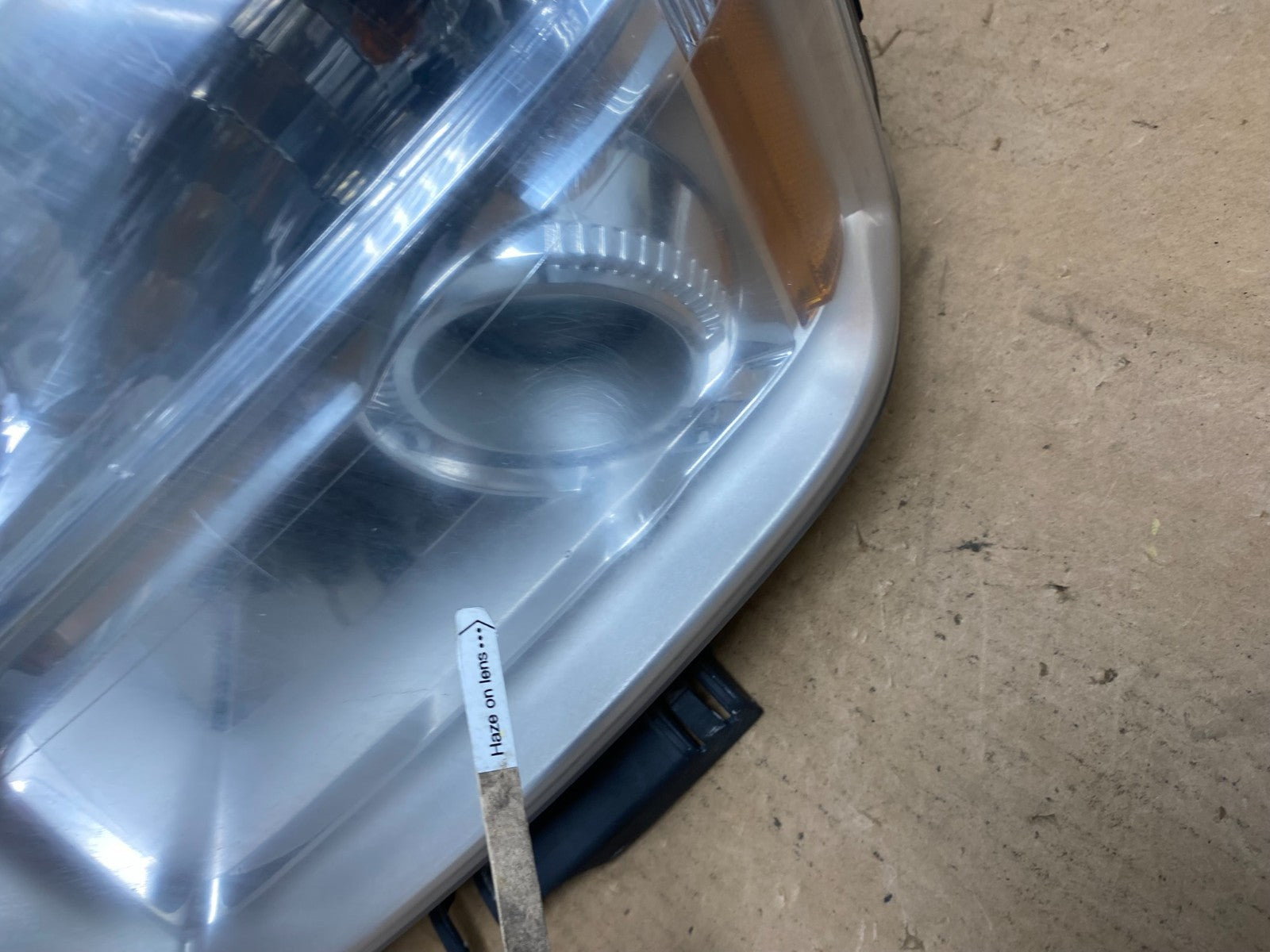 2010 to 2015 GMC Terrain Halogen Left Driver Lh Side Headlight AC8558 DW4