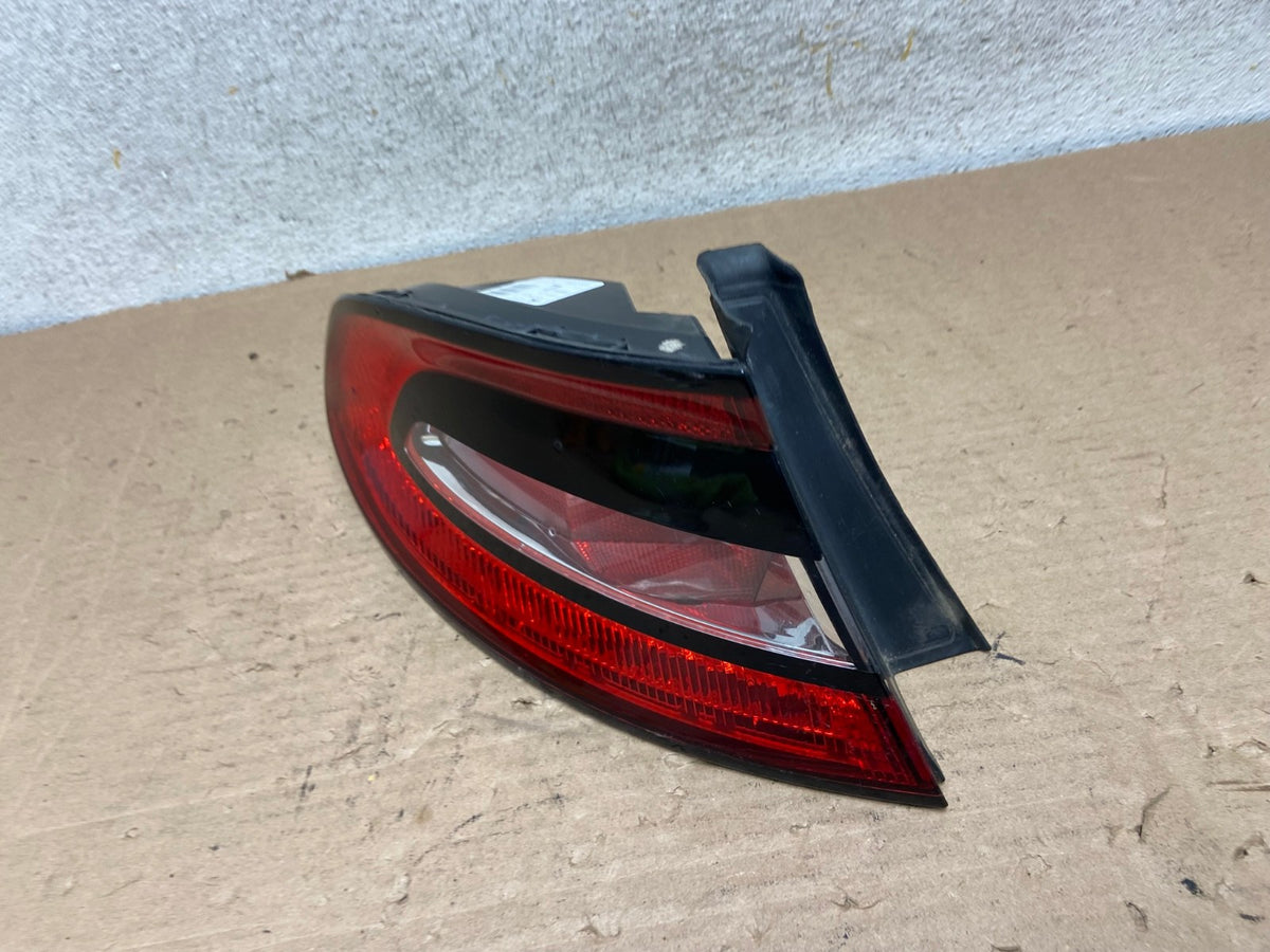 2013 to 2016 Dodge Dart Left Driver Lh Side Tail Light AI0916 LK1