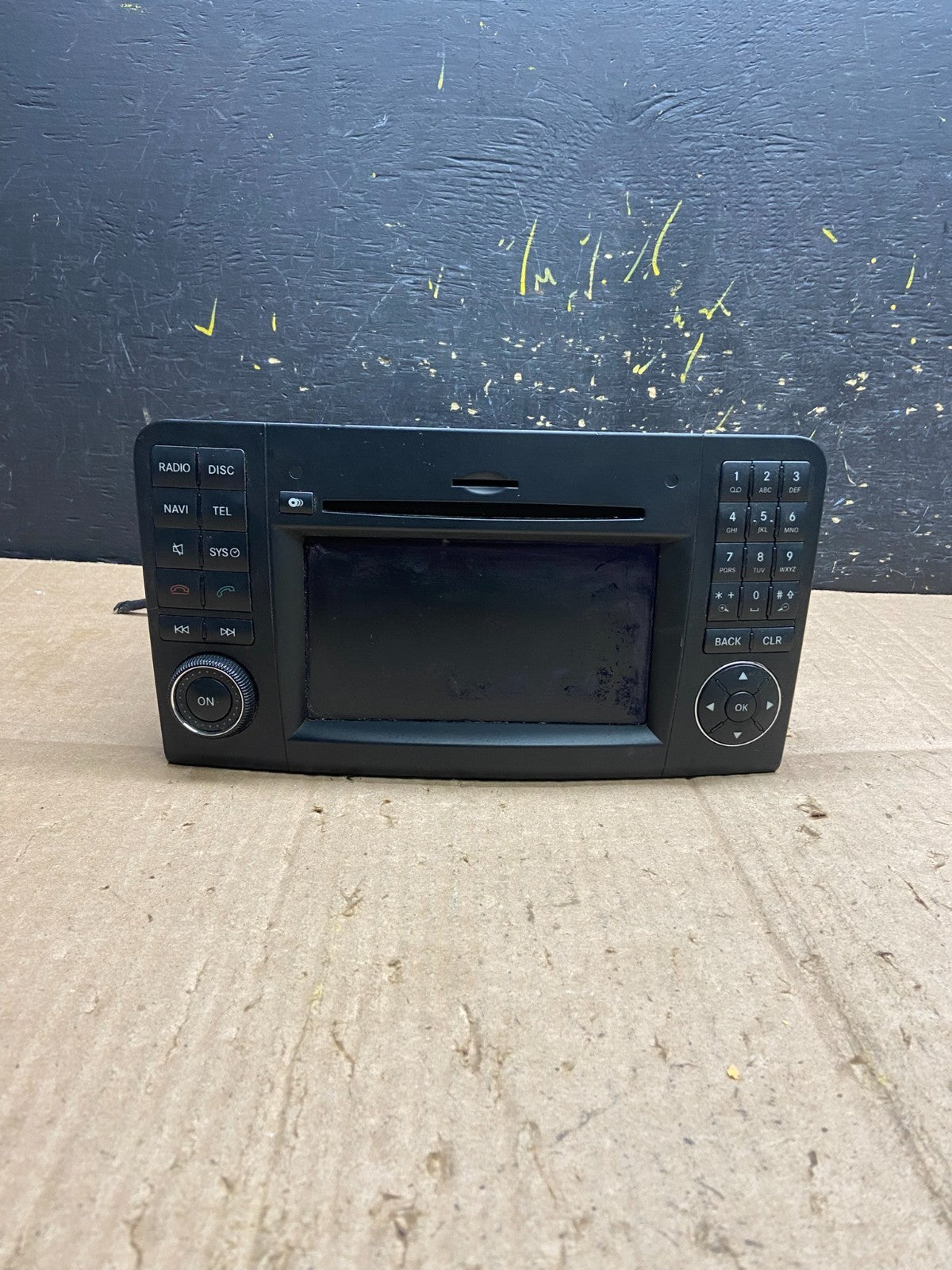 2006 2007 2008 Mercedes ML350 GL450 Radio Navigation Screen Display aa8184 DG0