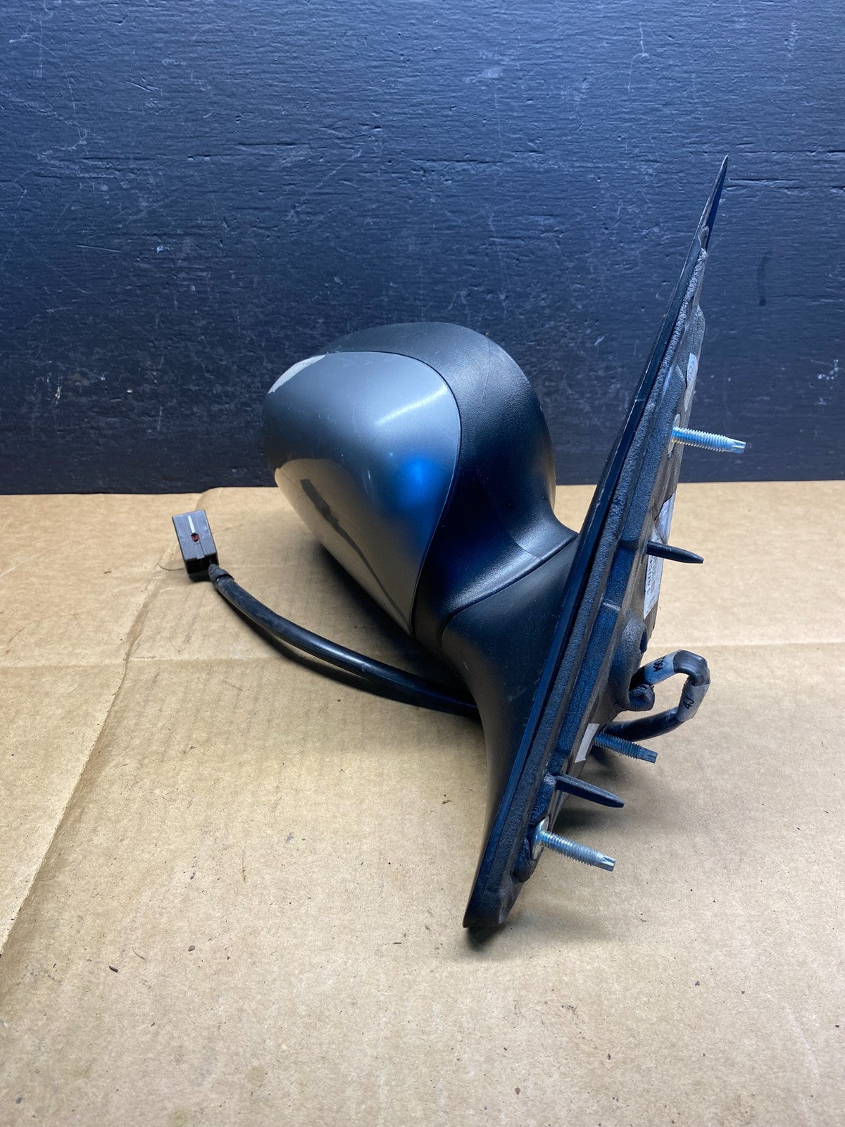 1998-2011 Mercury Grand Marquis Right Passenger View Door Mirror AD3560 DW2