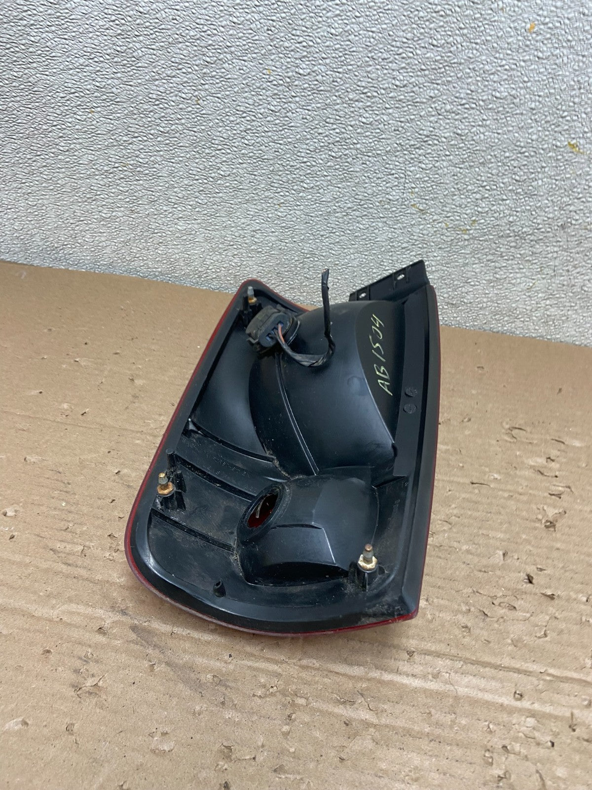 1997 to  2002 Ford Expedition Right Passenger RH  Tail light OEM AB1504 LK5