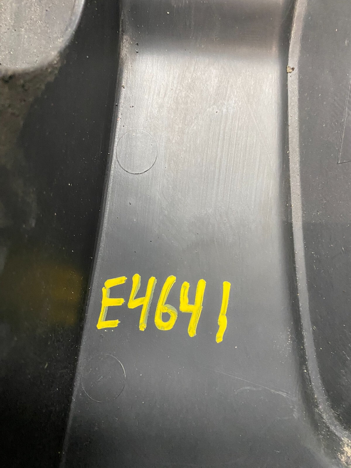 2006 to 2008 Honda Pilot Engine Cover Trim Bezel E46414