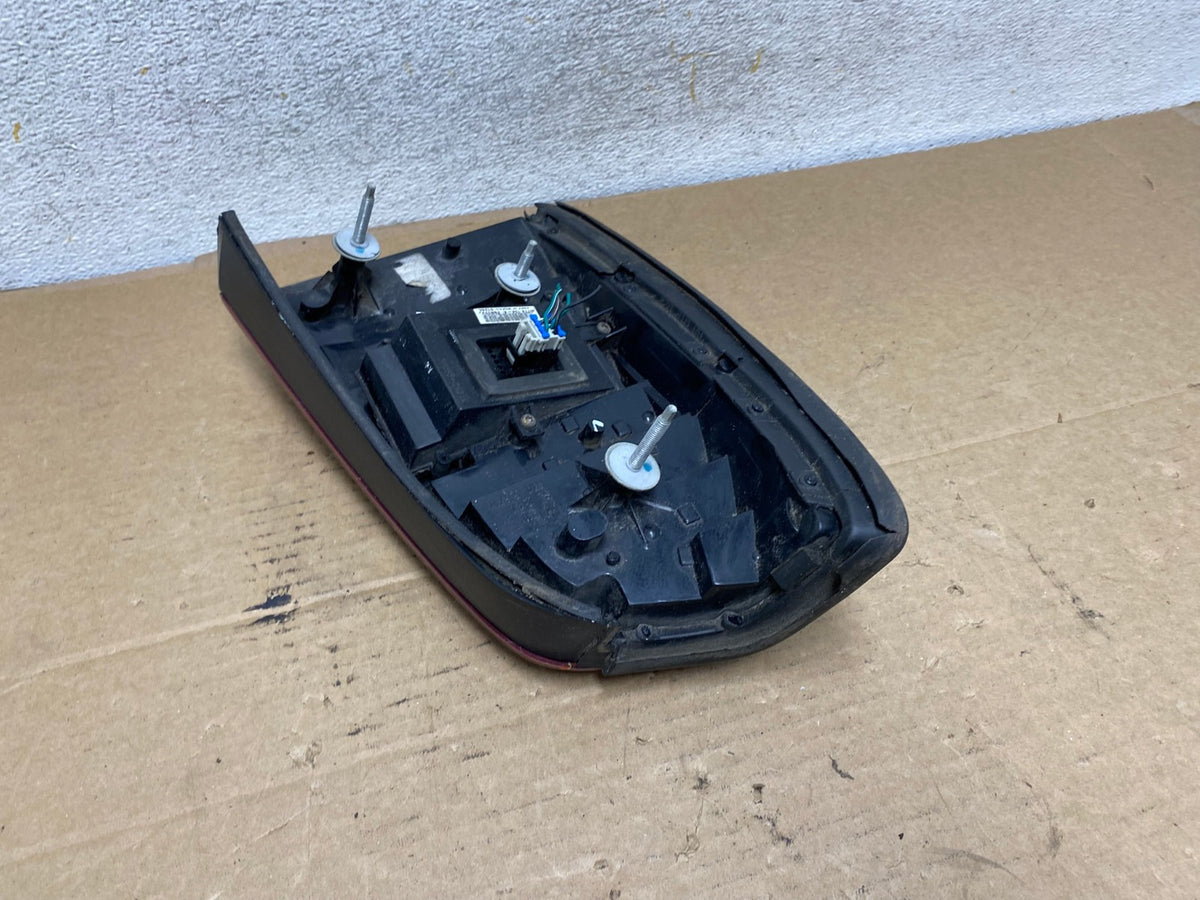 2000 to 2005 Cadillac Deville Right Passenger Rh Side Tail Light AH8011 LK4