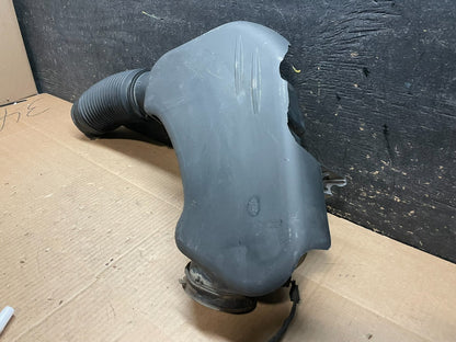 2011 to 2018 Chrysler 300 3.6L Air Intake Duct Tube Cleaner OEM y1743 DG1