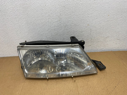 1998 to 1999 Toyota Avalon Halogen Right Passenger Rh Headlight DEPO AD0736 DW0