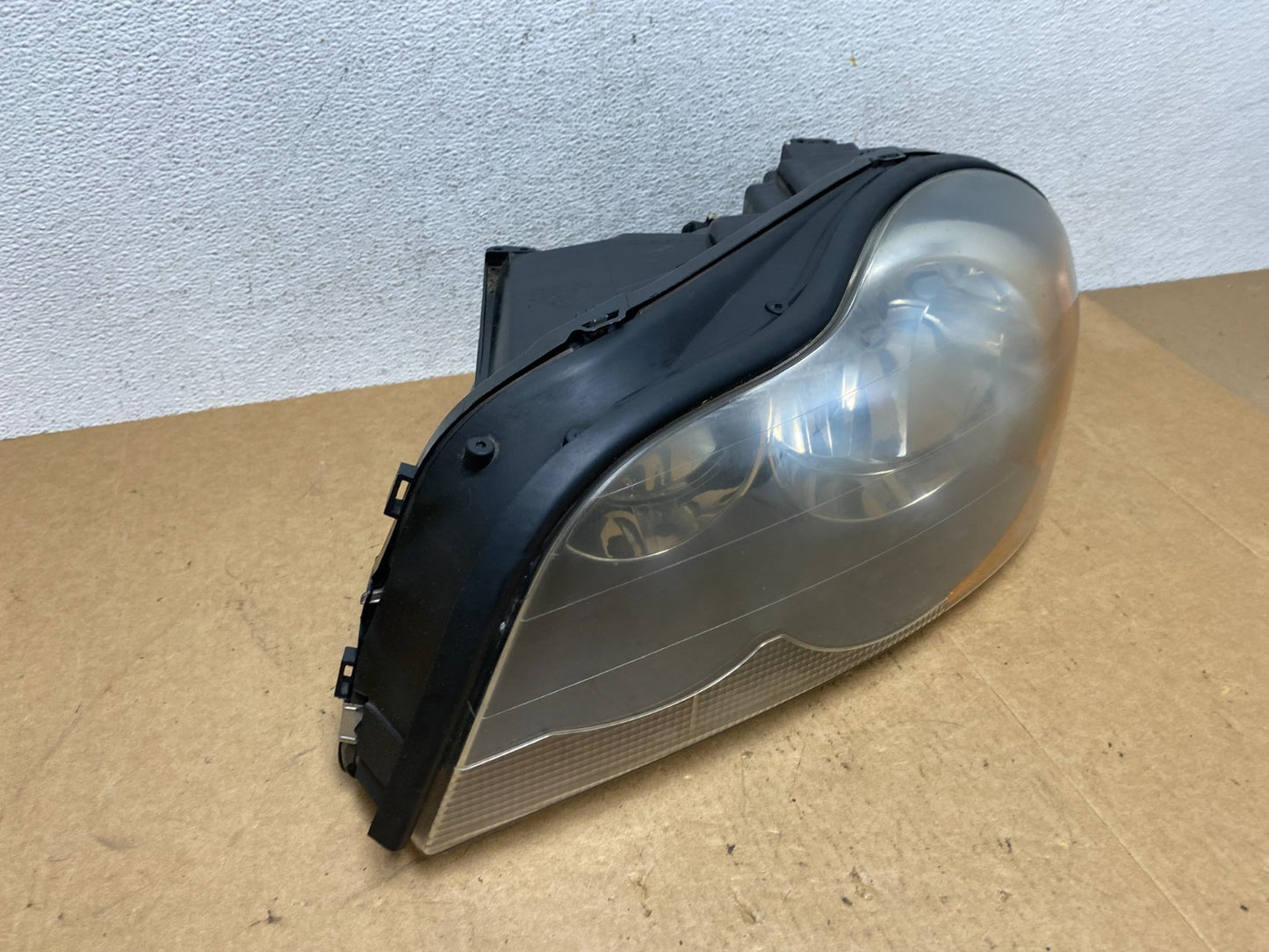 2003-2013 Volvo XC90 Left Driver LH Side Halogen Headlight DEPO AE3244 DW2