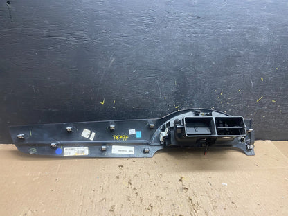 2008 to 2017 Buick Enclave Dash Center Clock Bezel Air Vent Trim Oem T8797 DG6