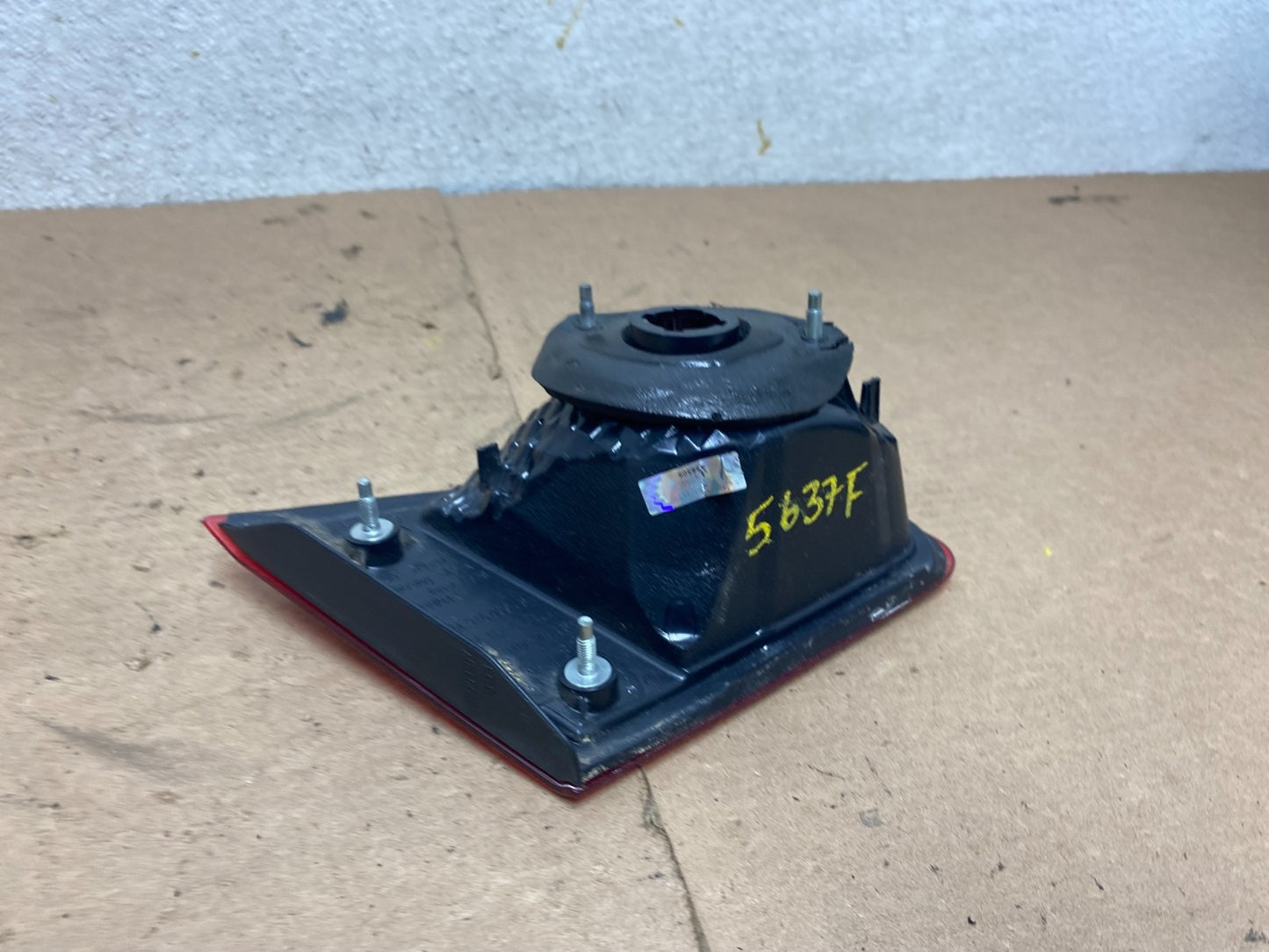 2010-2014 Subaru Legacy Right Passenger Rh Side Tail Light Inner Oem P5245 DW5