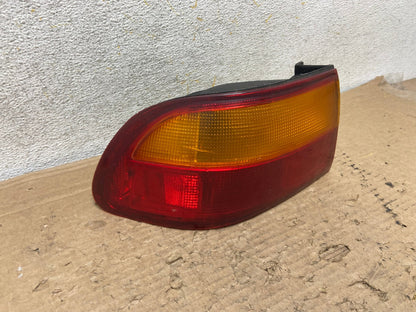 1992 to 1995 Honda Civic Left Driver LH Side Tail Light AH9291 LK1