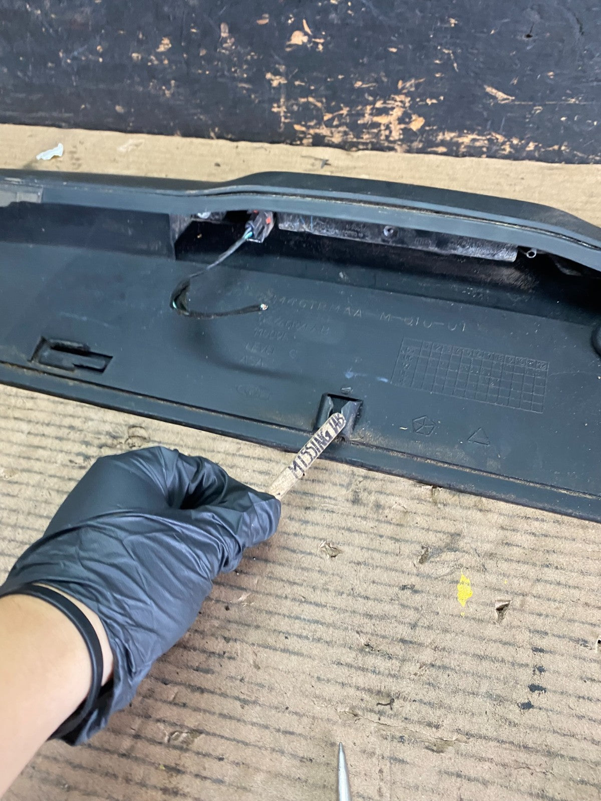 2007 to 2010 Jeep Compass Spoiler 3RD Third Break Light Rear OEM S5596 DG10