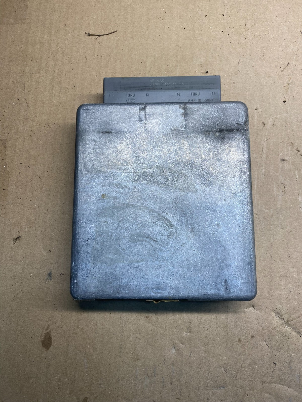 2004 Ford Van E250 4.6L Engine Control Module 4c2a-12a650-md AG3897 DG0