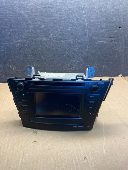 2012 to 2015 Toyota Prius V Radio Stereo Receiver CD Player AF9384 DG0