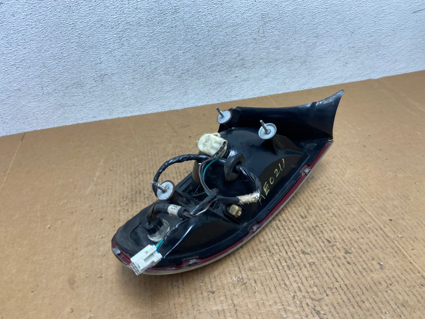 1997 to 2005 Buick Century Right Passenger RH Side Tail Light AE0211 LK4