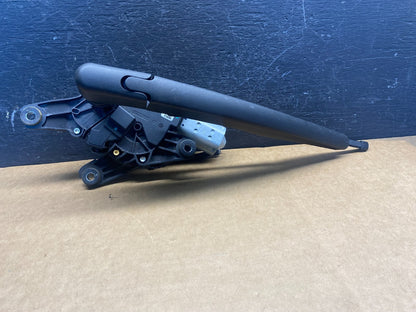 2020 to 2023 Ford Explorer Rear Windshield Wiper Motor AD7457 DG0