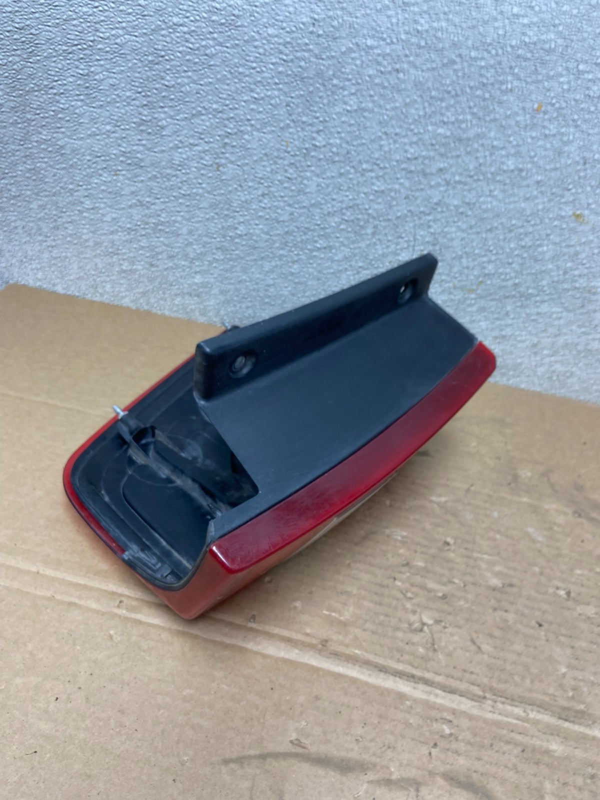 2007 to 2012 Ford Expedition Left Driver LH Side Tail light AB4564 LK4