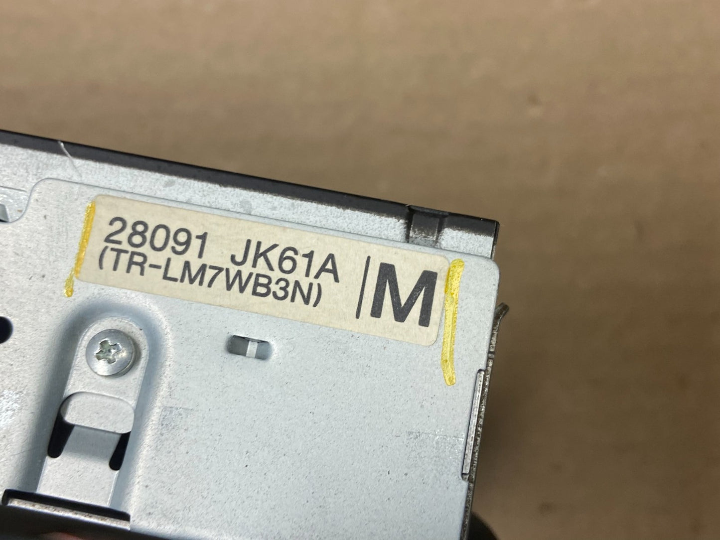 2008 to 2012 Nissan Armada QX56 Display Screen Information Oem t9112  DG5