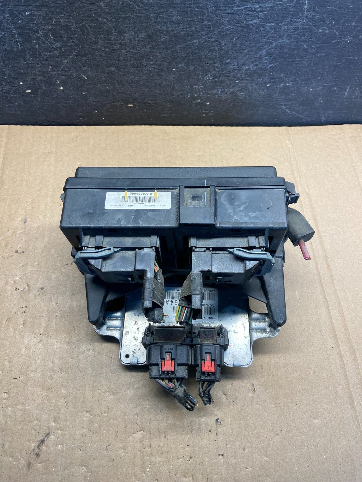 2006 Dodge Durango Fusebox Fuse Box Relay Module 56049097ad AG1484 DW0