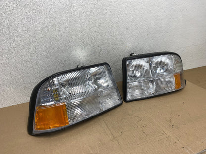 1998-2005 Blazer S10 GMC Jimmy Left+Right Set Headlight AE6764 DG2