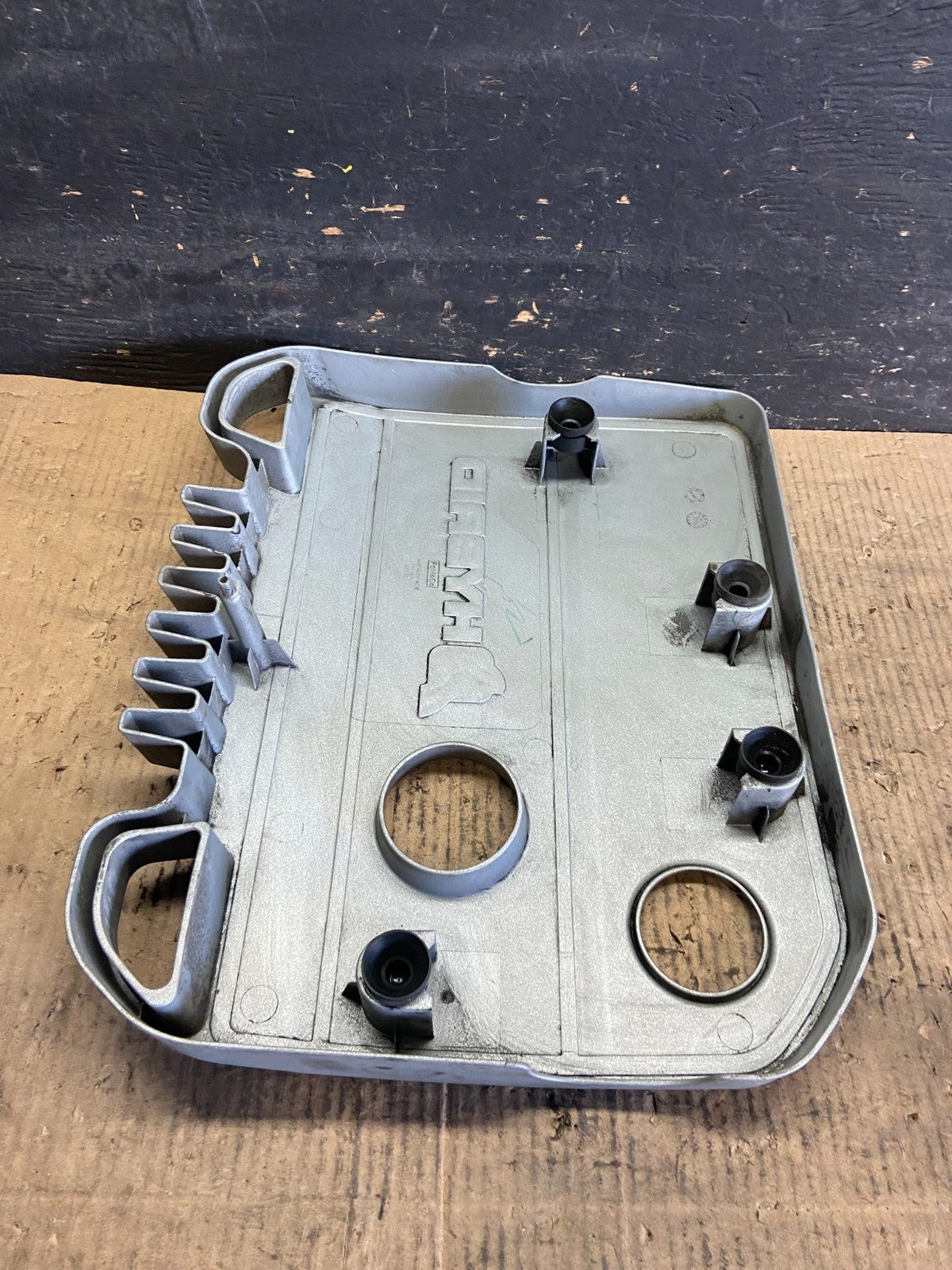 2009 to 2012 Ford Escape Engine Cover 9m6e-6a949-adw R7142 DG7