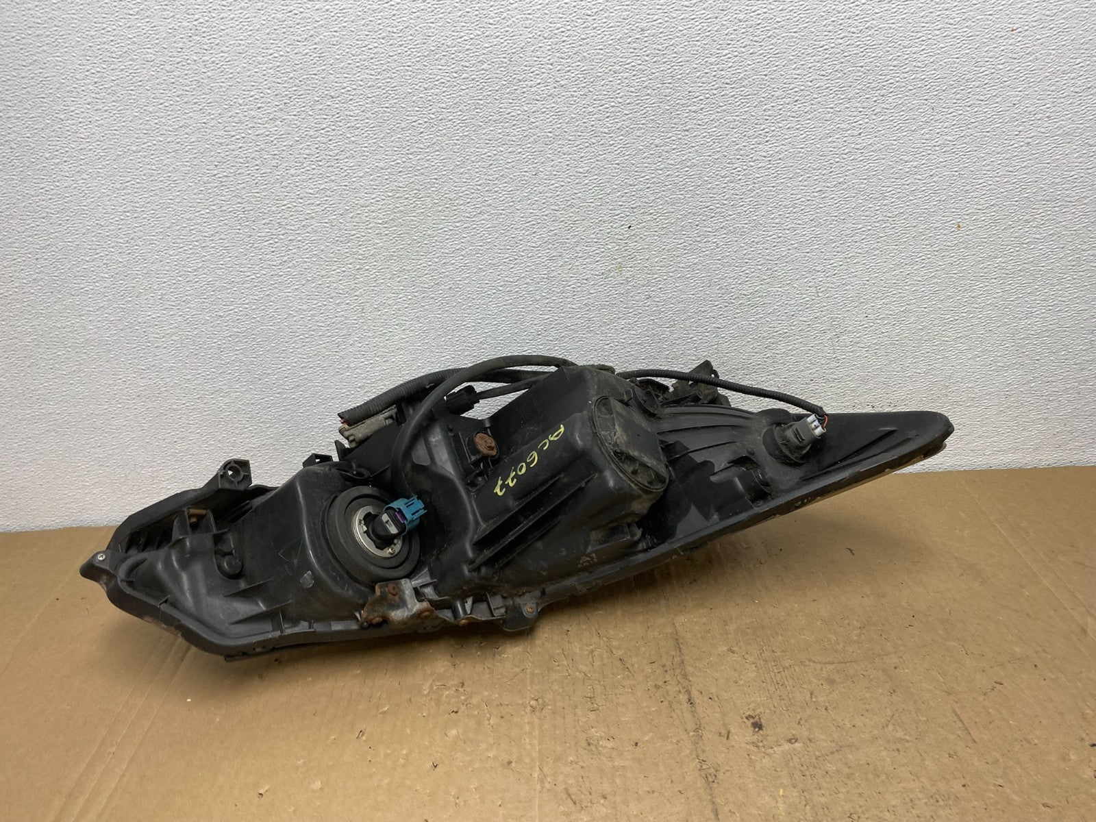 2009-2014 Acura TSX Left Driver LH Xenon HID Headlight AC6077 DW6
