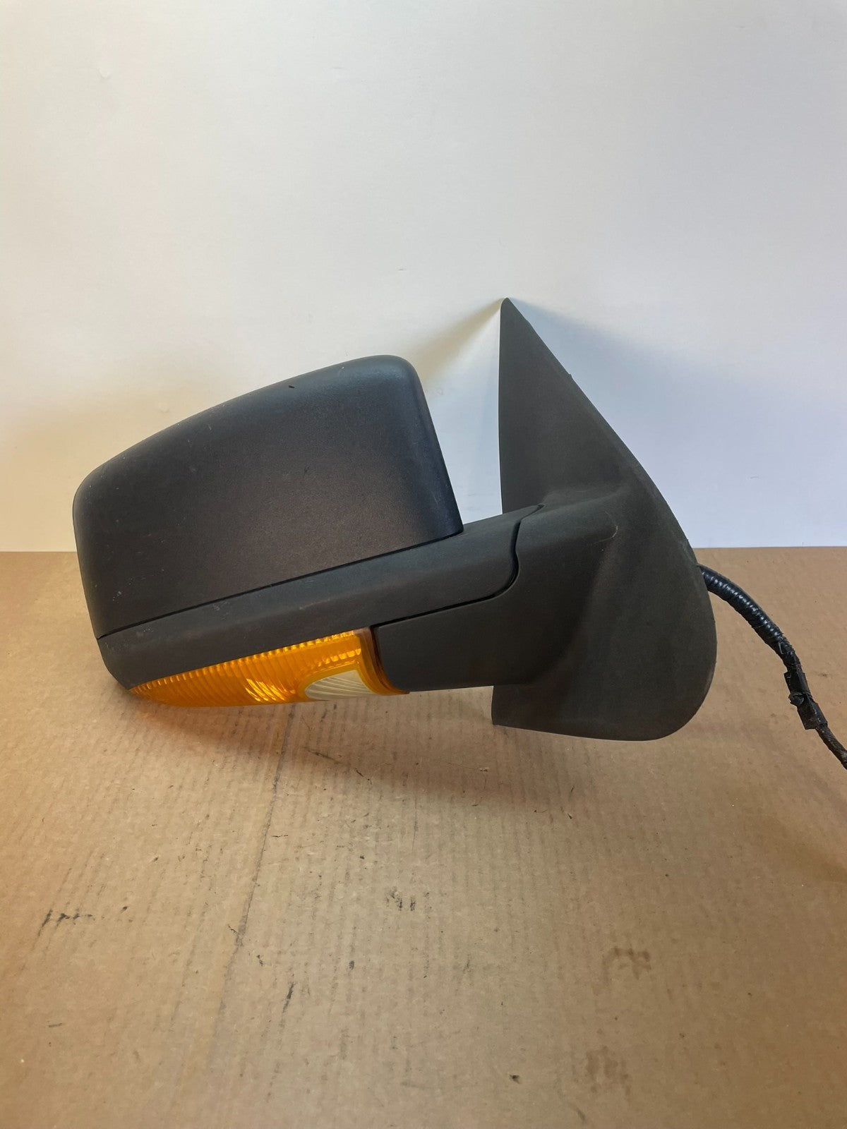 2003-2006 Ford Expedition Right Passenger Side View Door Heated Mirror AF5569 DG0