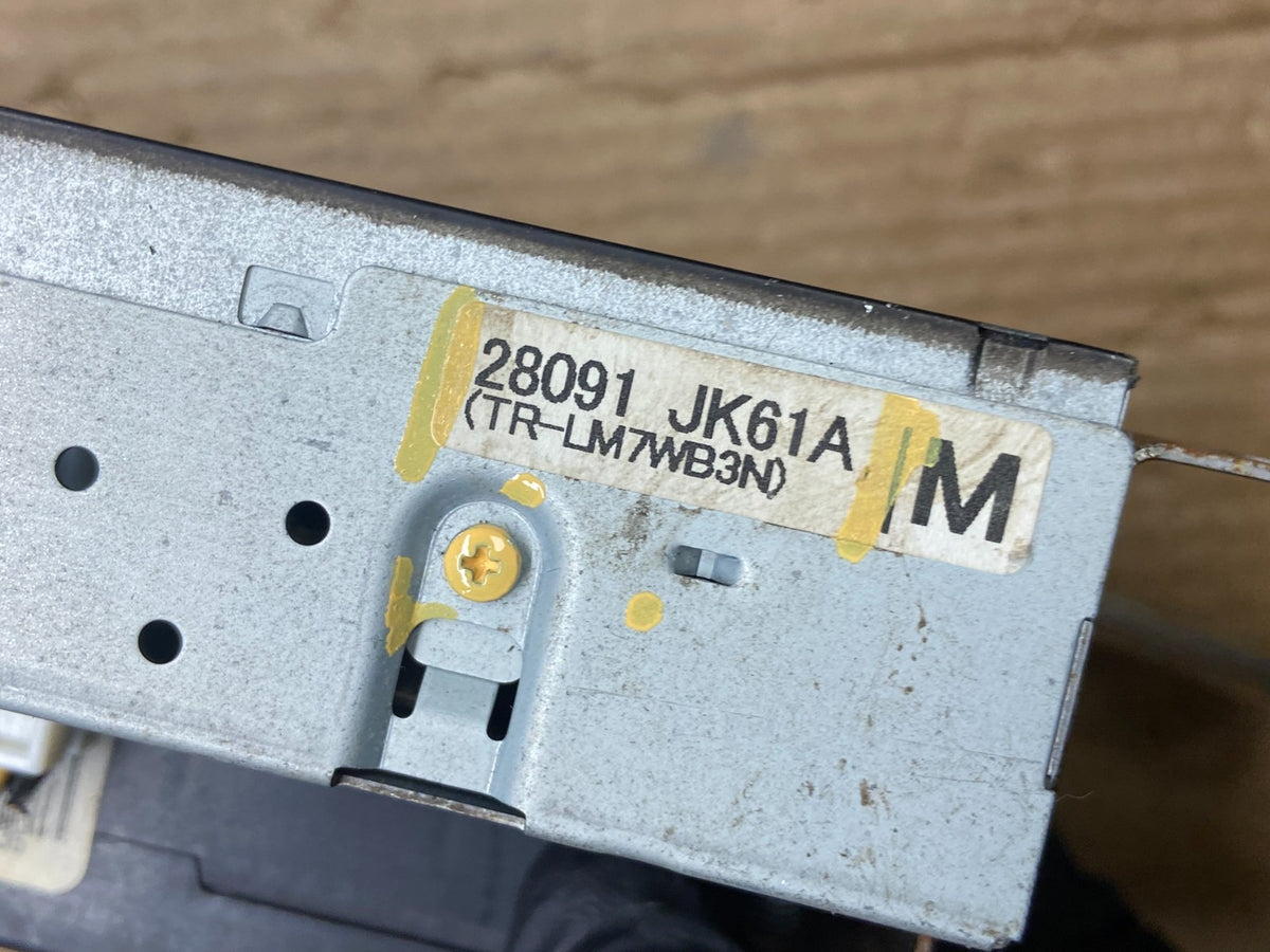 2008 to 2012 Nissan Armada QX56 Display Screen Information Z4187 DG5