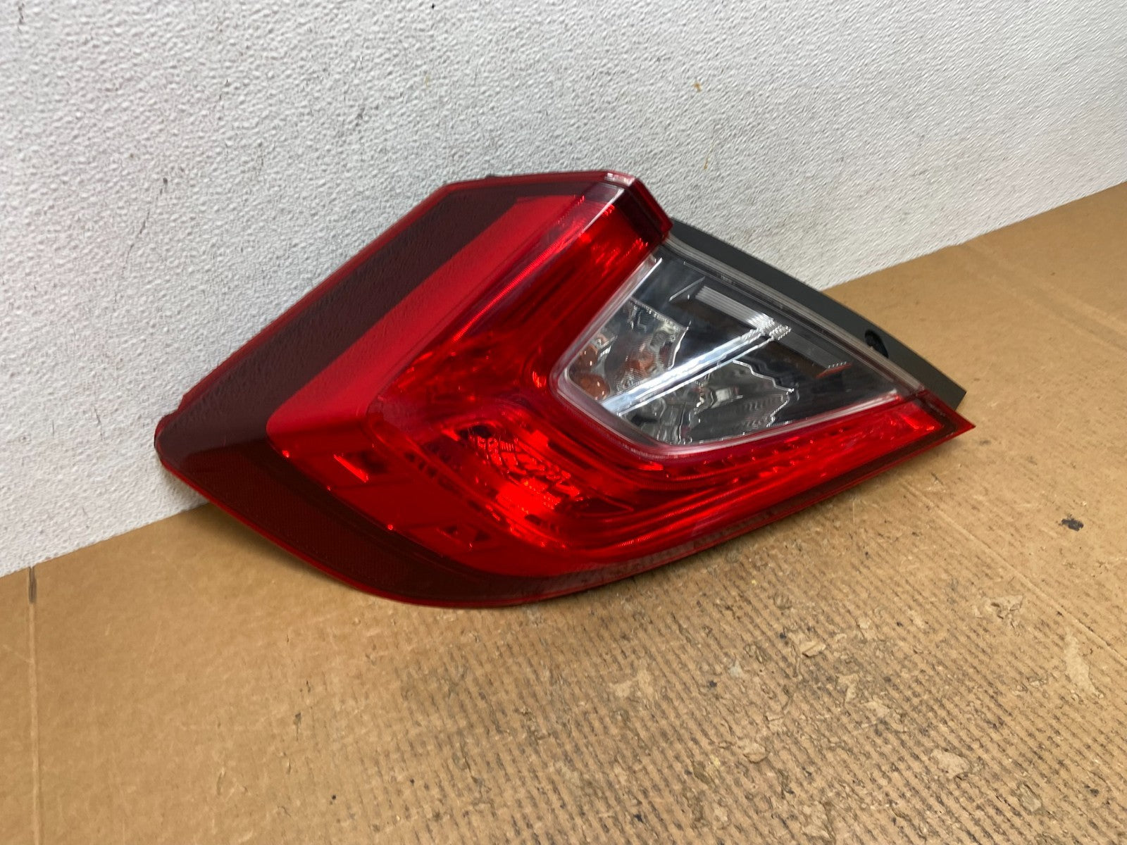 2016 to 2021 Honda Civic Sedan Left Driver LH Side Tail Light ae2733 DG2