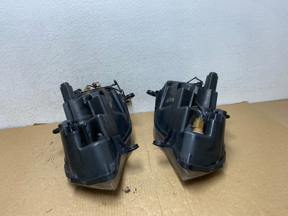 2008 to 2016 Chrysler Town and Country Left+Right Side Headlights AG2082 LK12