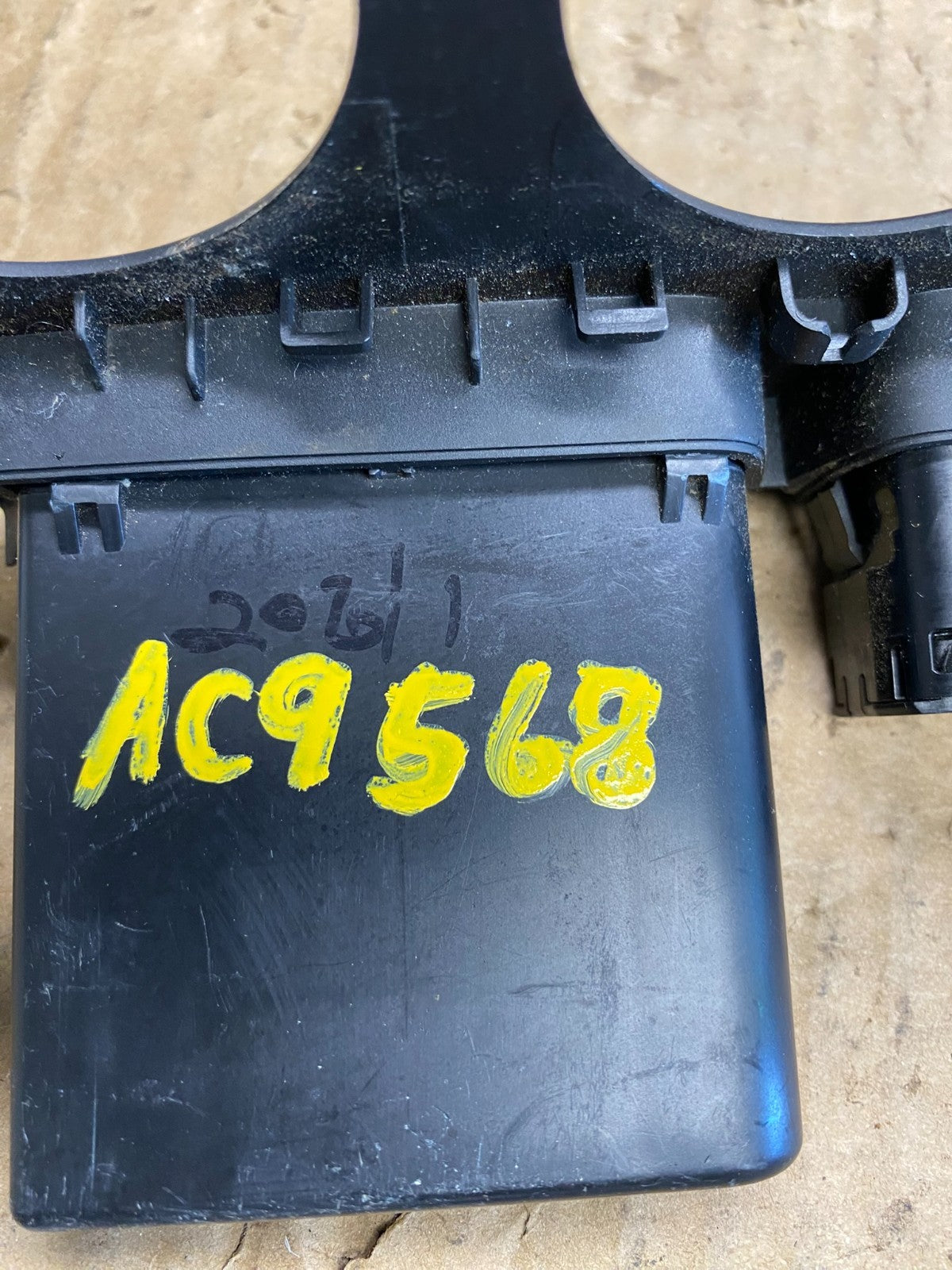 2013 to 2016 Ford Escape Climate Control Trim Panel W/ Switches ac9568 DG5
