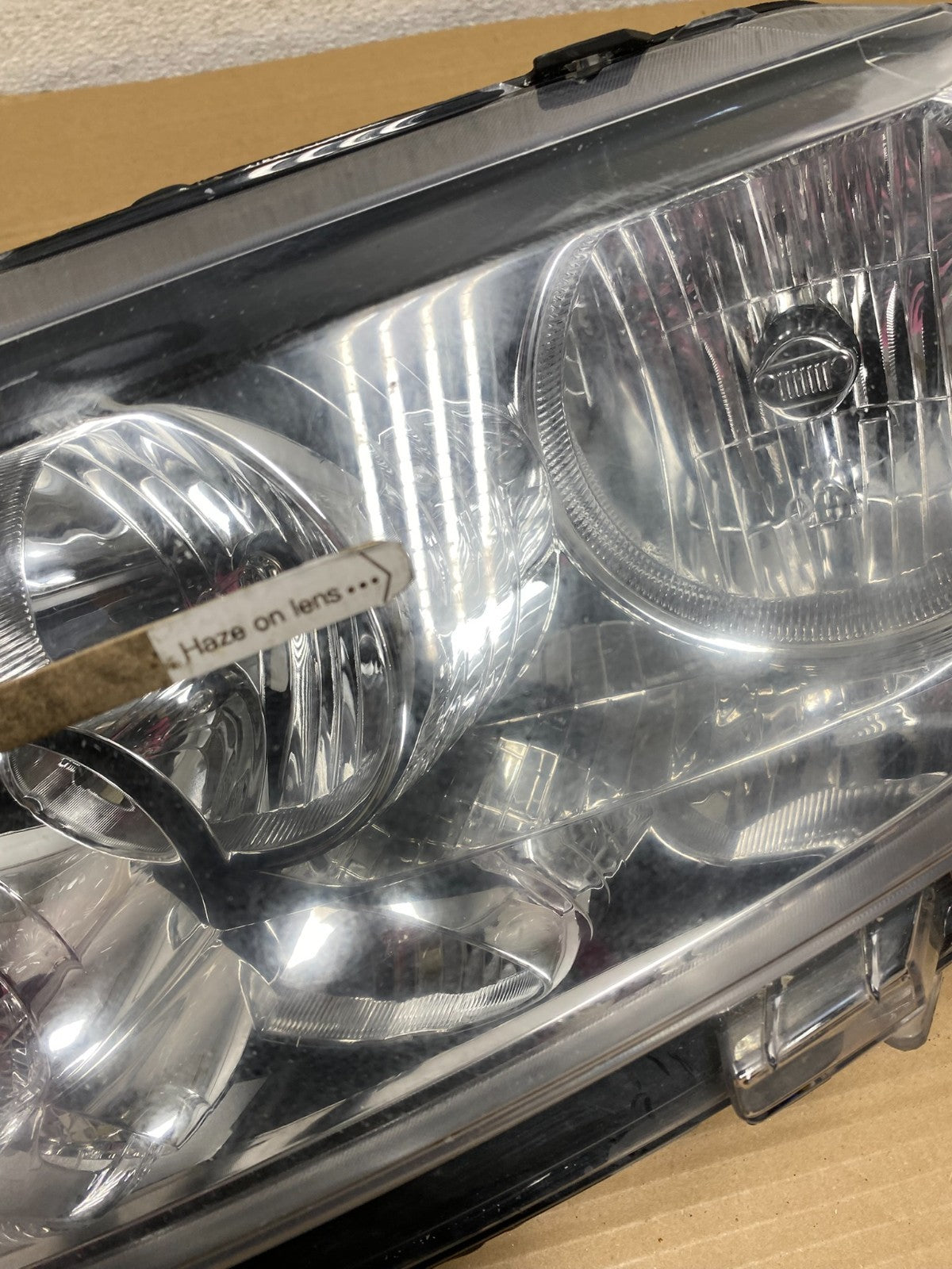 2011 to 2013 Jeep Grand Cherokee Halogen Left Driver Lh Headlight AG8839 DW4