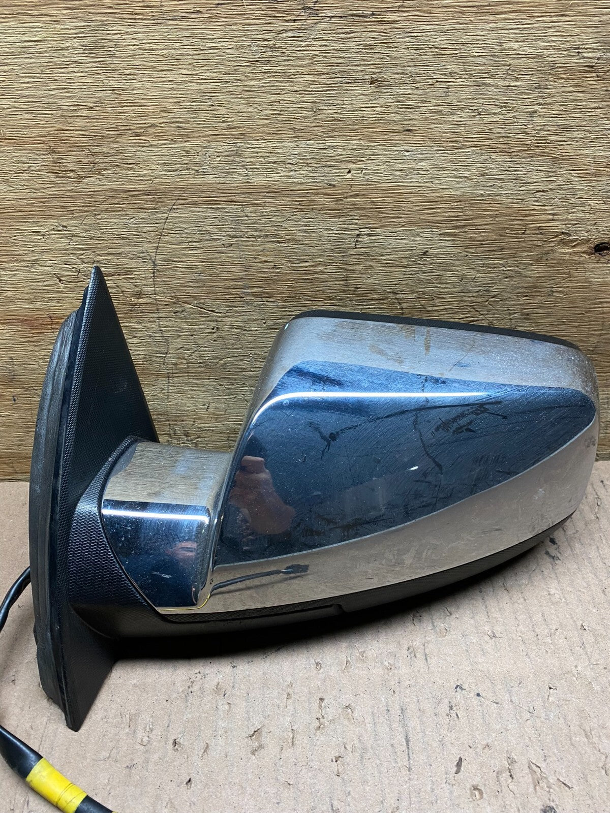 2010 to 2014 Chevrolet Equinox Left Driver Heated View Door Mirror A3884 OEM DG10