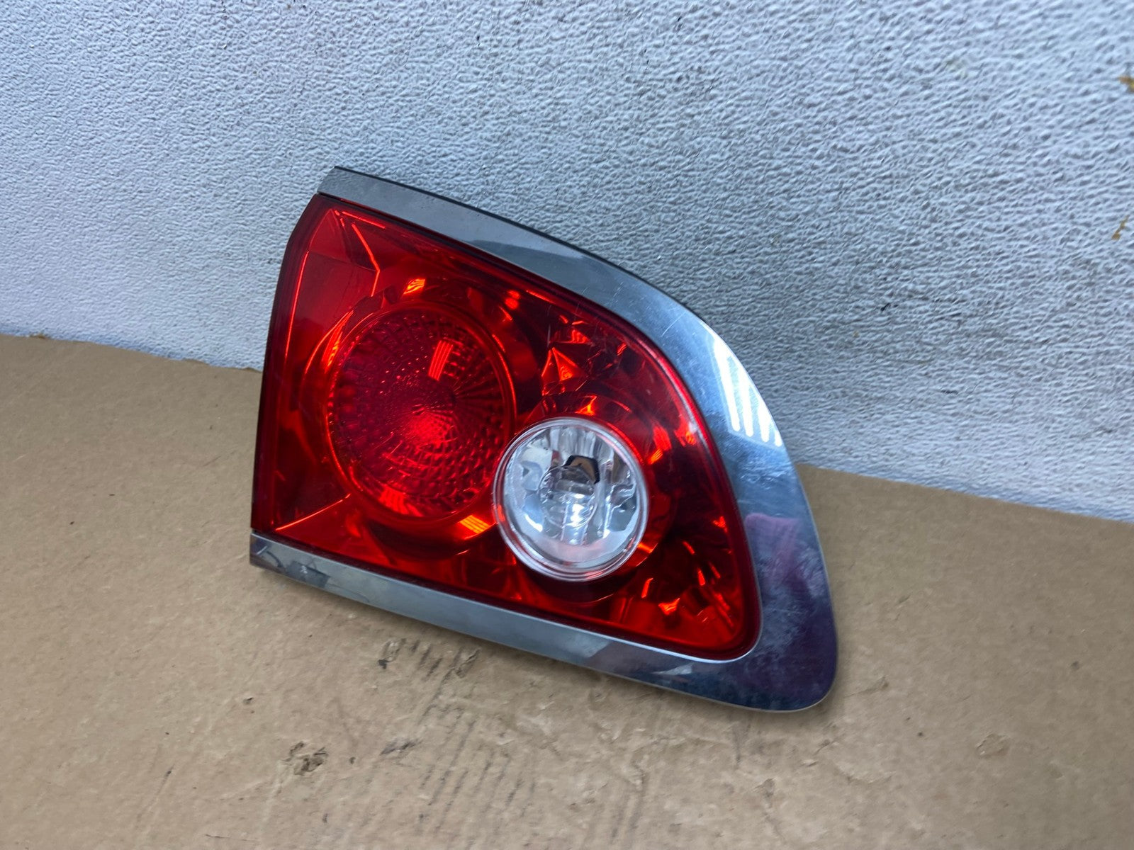 2008 - 2012 Buick Enclave Left Driver Lh Inner Tail Light AF7457 LK1