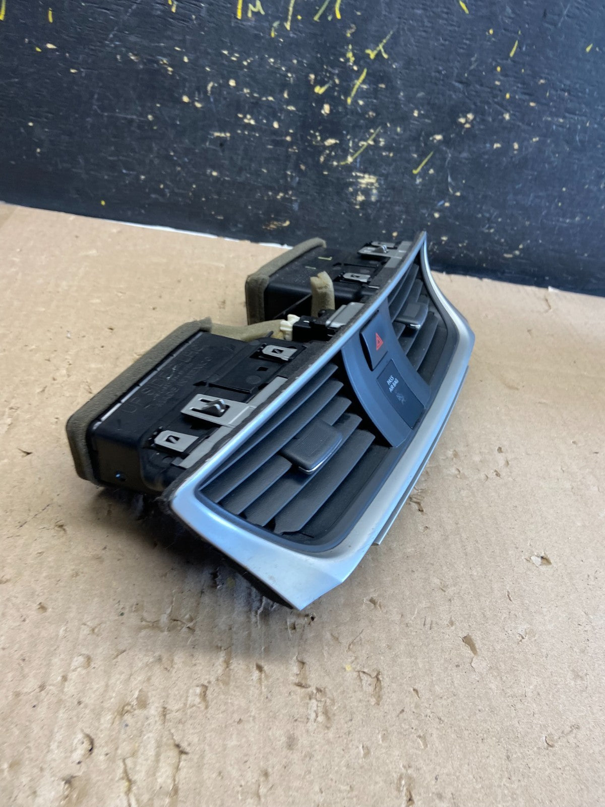 2013 to 2015 Nissan Sentra Air Vents Top Dash Center W/Hazzard Switch ab2284 DG1
