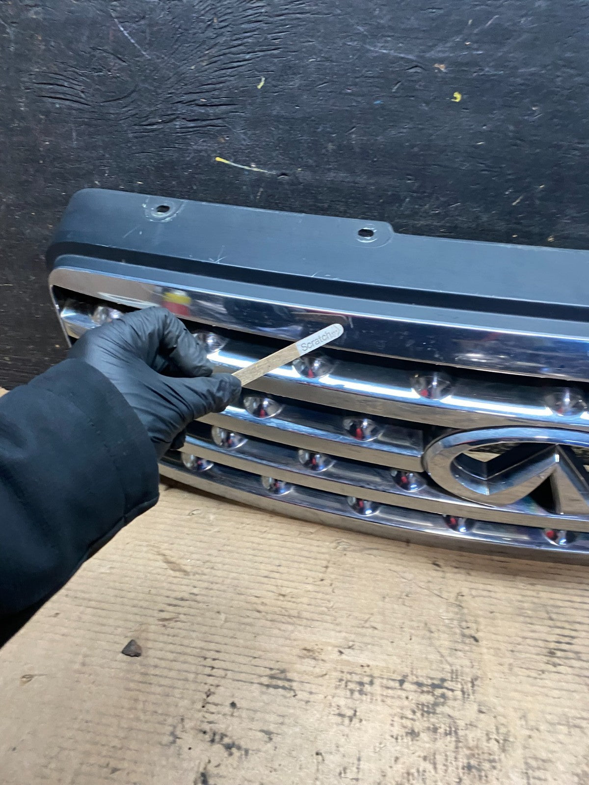 2006 2007 2008 Infiniti Fx35 Front Upper Grill Grille W/ Emblem OEM V9463 DG3