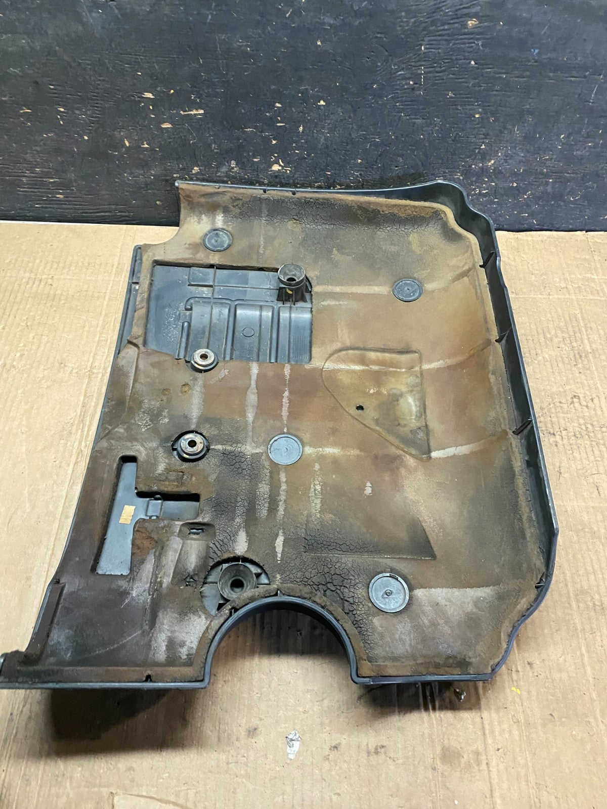 2002 to 2004  Lincoln Navigator 5.4L V8 Engine Motor Cover t4044 DG7