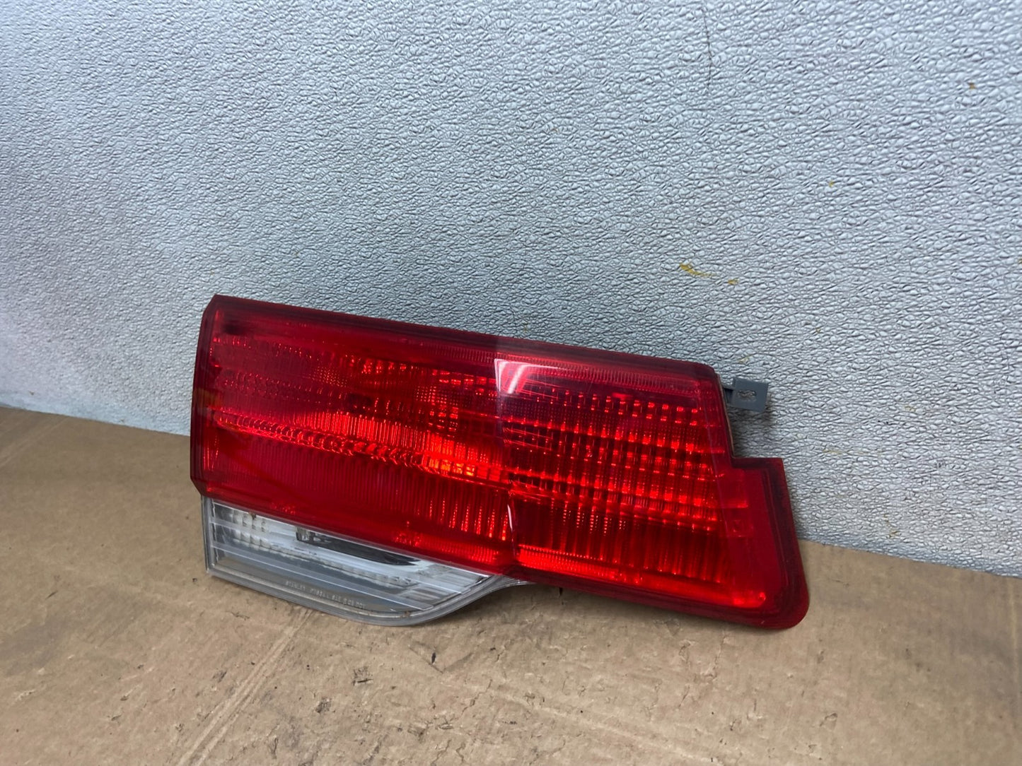 2008 to 2010 Honda Odyssey Left Driver LH Side Tail Light Inner Oem Y6909 DW1