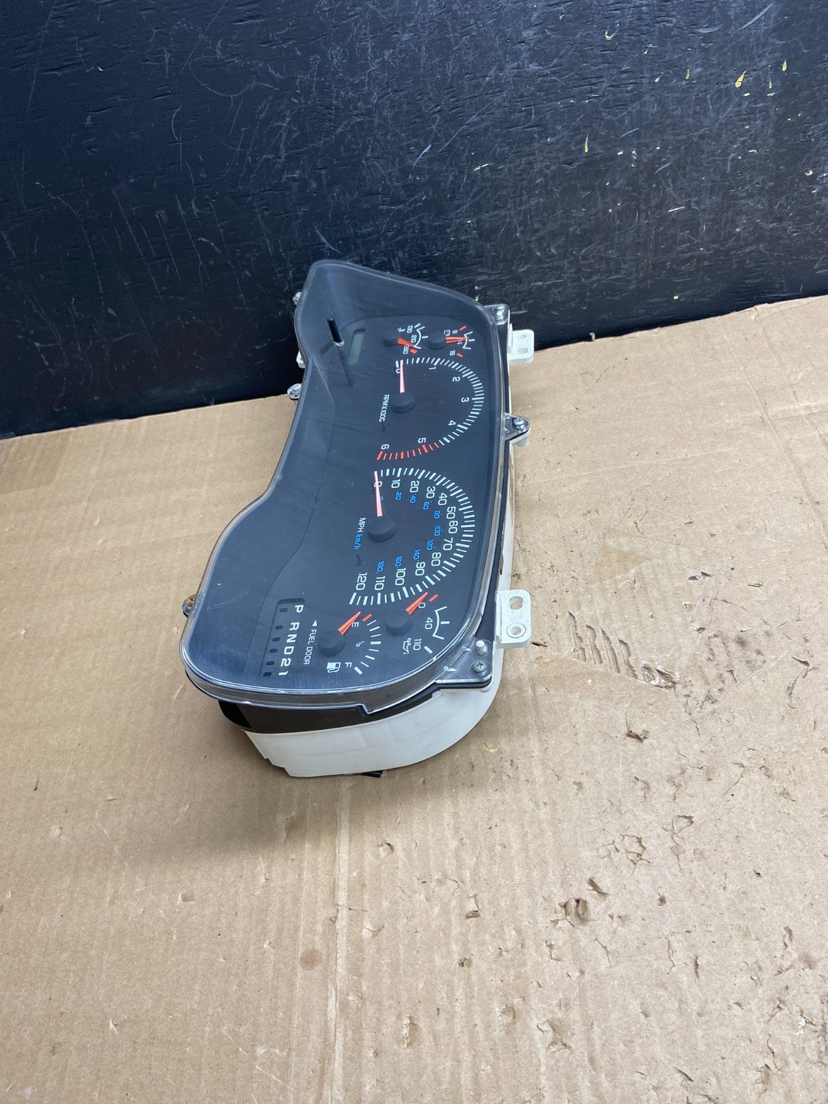 1998 to 2000 Dodge Dakota Instrument Speedometer Gauge Cluster AE1775 DG2