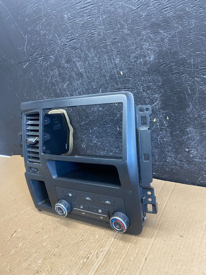 2012-2021 Nissan NV2500 NV3500 Radio Bezel Center Trim Climate Control AE4102 DG2