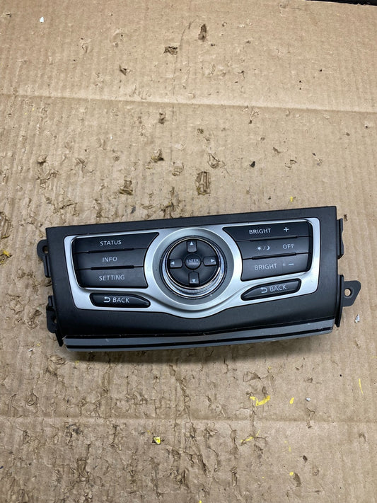 2009-2014 Nissan Murano AM FM Radio CD Control Panel V1749 DG0