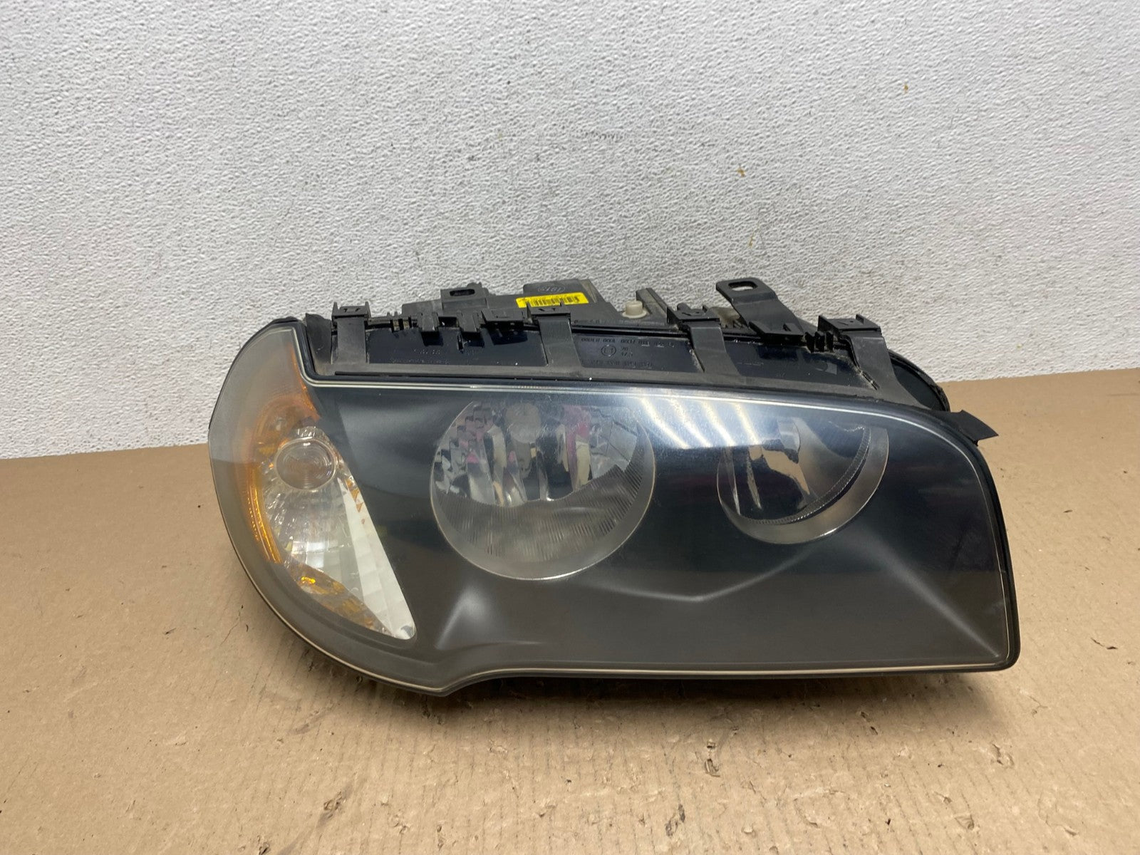 2004 to 2006 Bmw X3 Right Passenger Rh Halogen Headlight AE8819 LK0