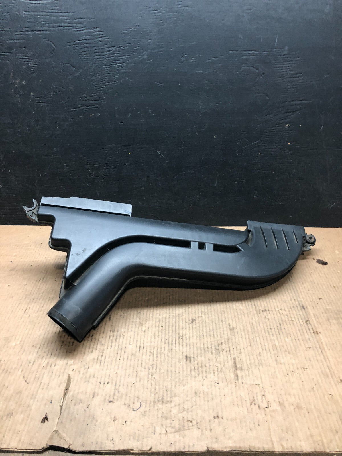 2007 to 2013 Nissan Altima 2.5L Air Duct Tube Resonator 16554-JA000 OEM F6946 DG0