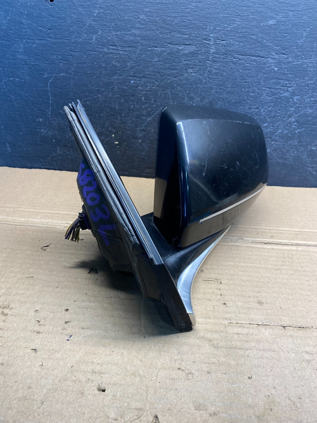 2016 to 2019 Cadillac XTS Left Driver LH Side Door View Mirror AE8131 DG1