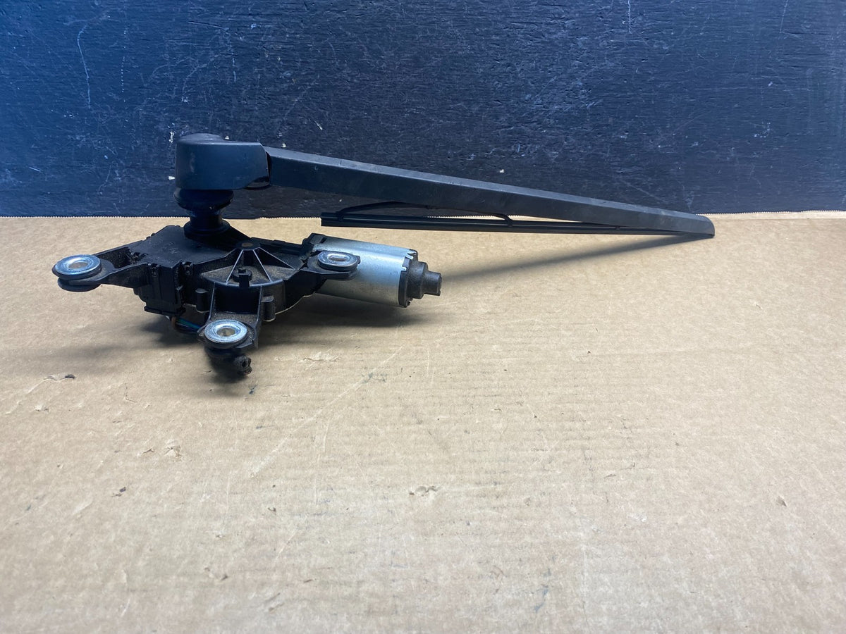 2007 to 2015 Audi Q7 Rear Windshield Washer Wiper Motor af6594 DG1