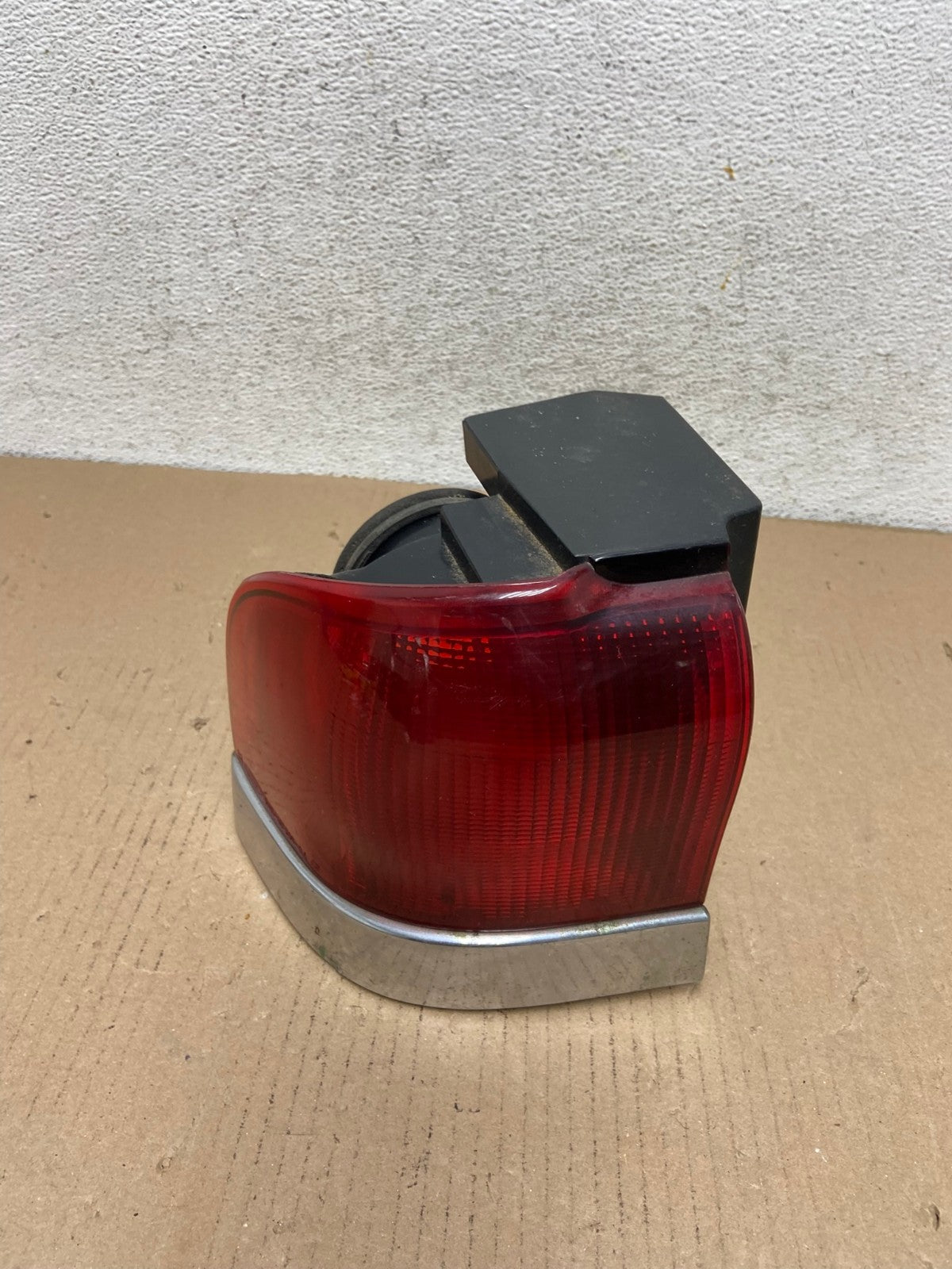 1994 - 1997 Ford Cougar Left Driver LH Side Tail Light AF3075 LK0