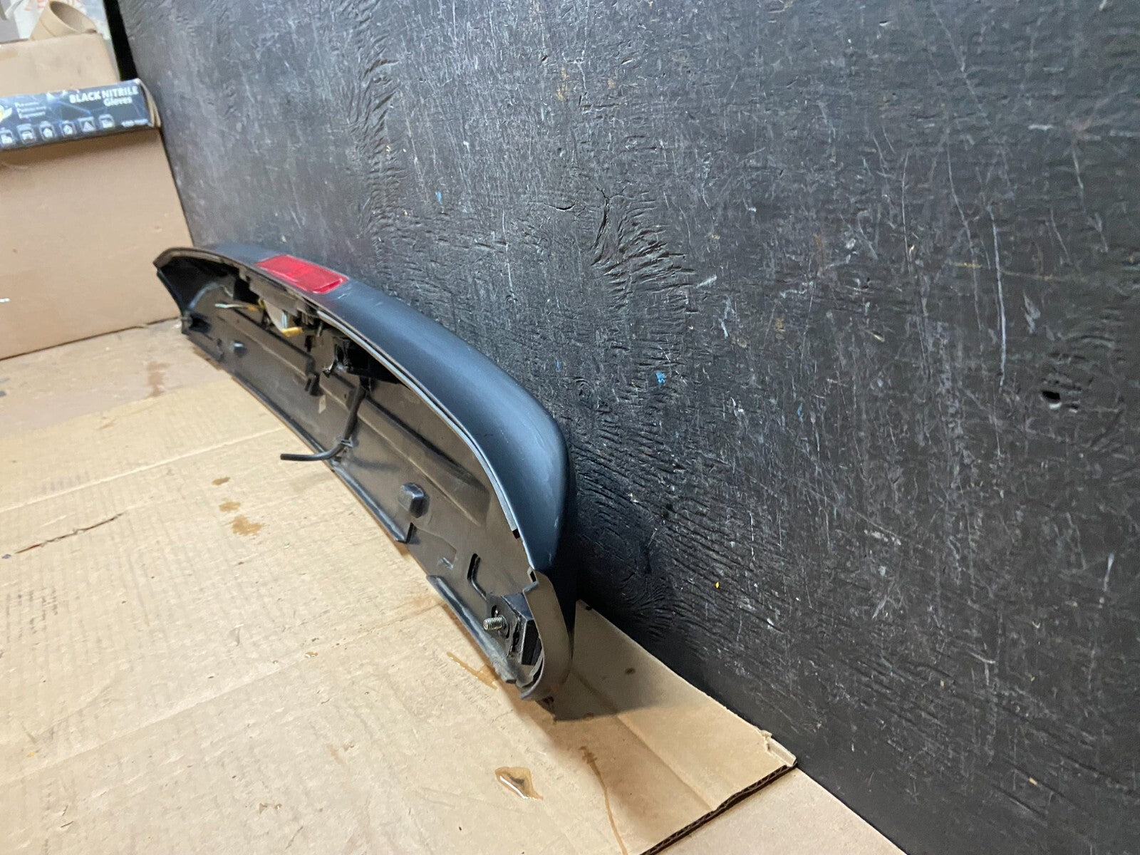 1999 to 2004 Honda Odyssey Rear Trunk Spoiler Gate Oem H7170 DG5