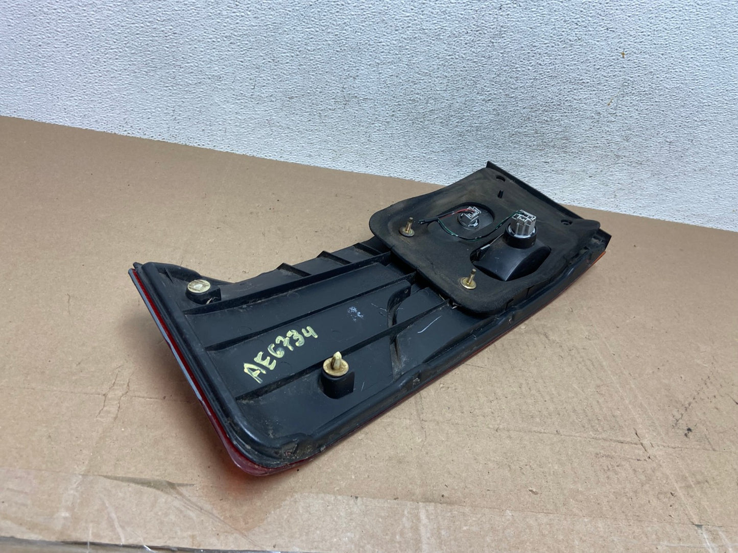 1999 2000 2001 Honda Odyssey Left Driver LH Tail Light Inner AE6734 LK8
