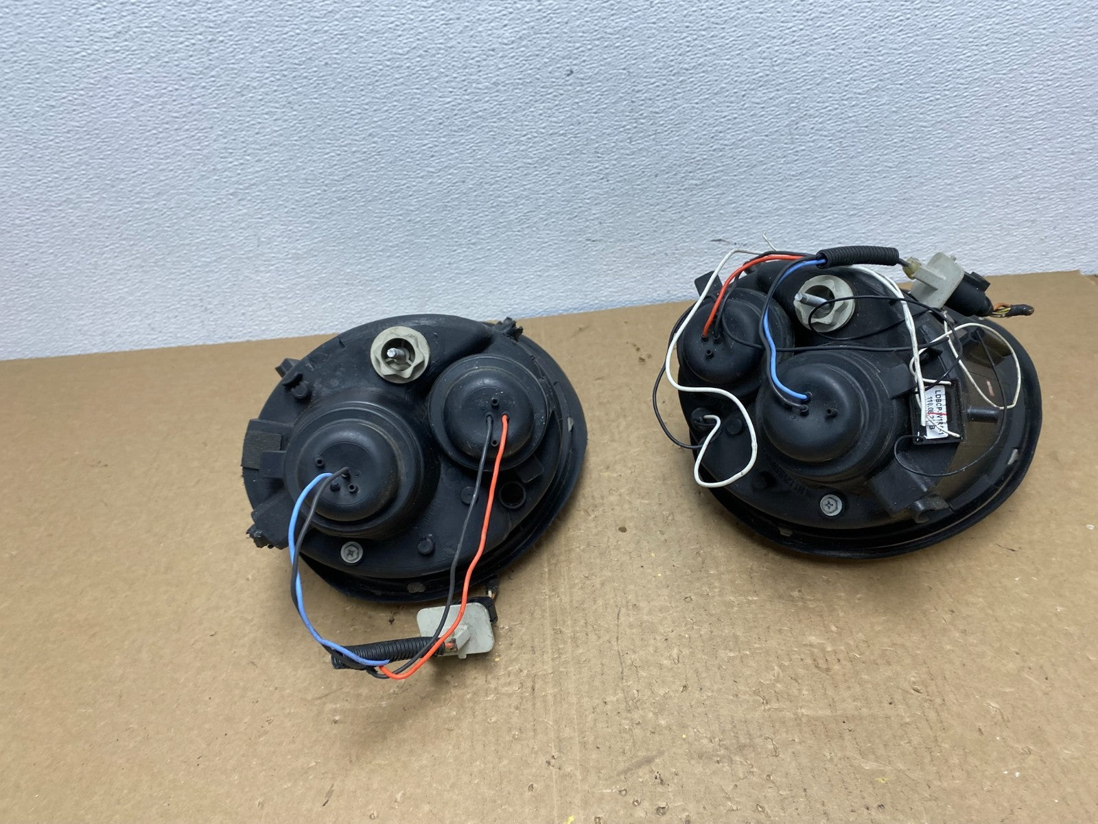 1998-2005 Vw Volkswagen Beetle Led Halo Projector Headlights Left+Right Ac136115