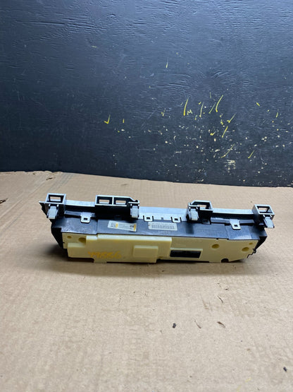 2013 2014 2015 Honda Accord Dash Air Vent Trim Climate Control Panel y9886 DG3